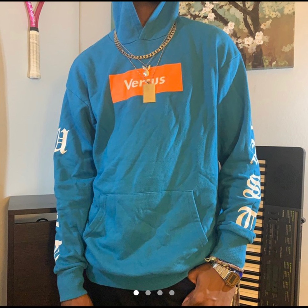 FOREVER 21 hoodie